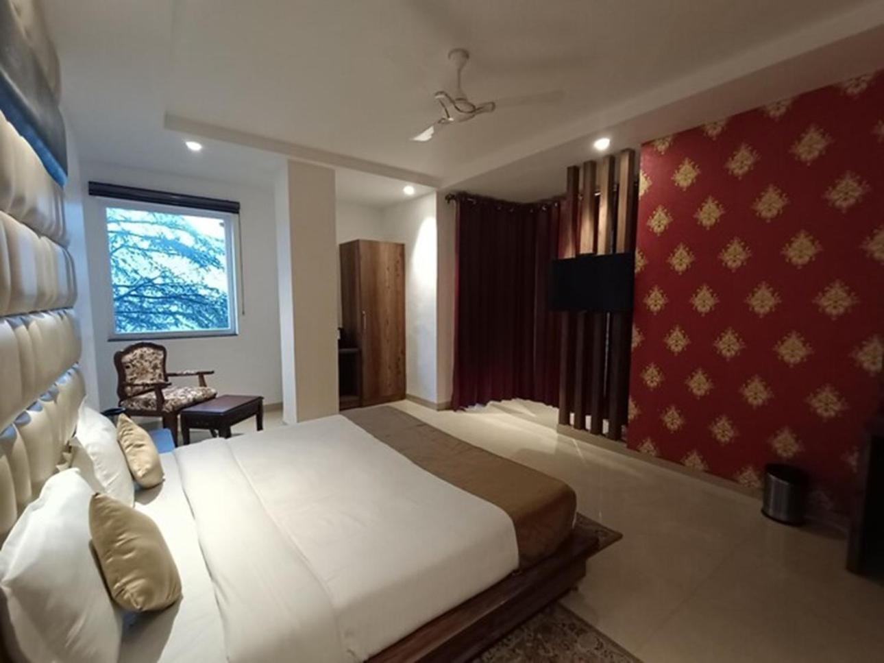 Rr Hotel & Resort 达兰萨拉 外观 照片